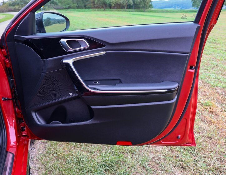 KIA ProCeed Kombi 1,6 l 100 kw