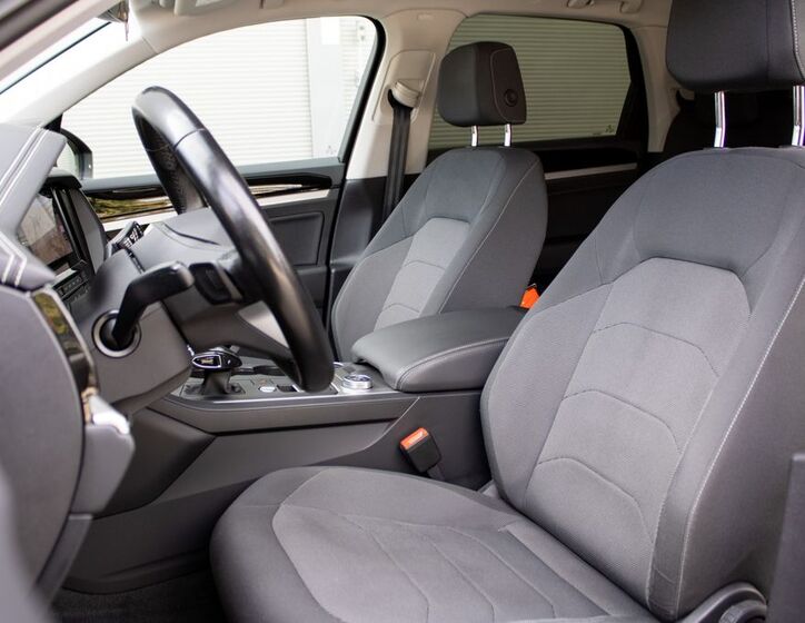 Volkswagen Touareg 10