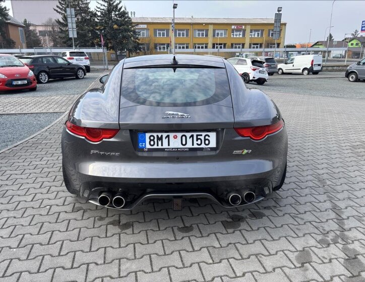 Jaguar F-Type Kupé 5,0 l 405 kw