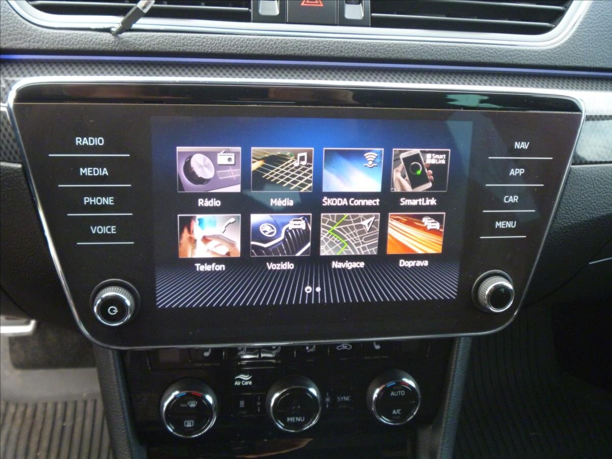 Škoda Superb Liftback 2,0 l 140 kw