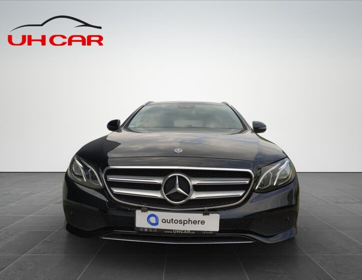 Mercedes-Benz Třídy E 2