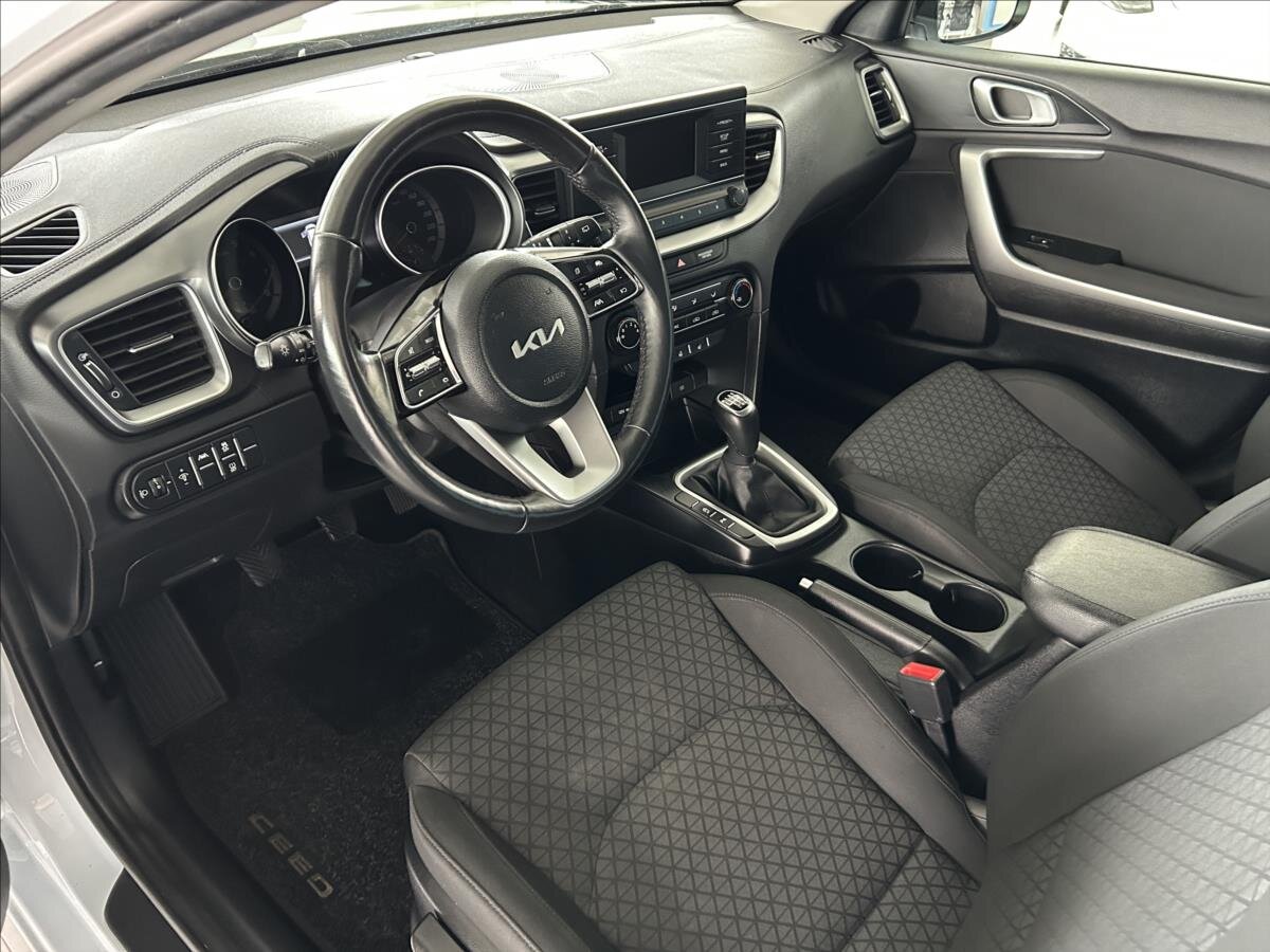 KIA Ceed Kombi 1,5 l 118 kw