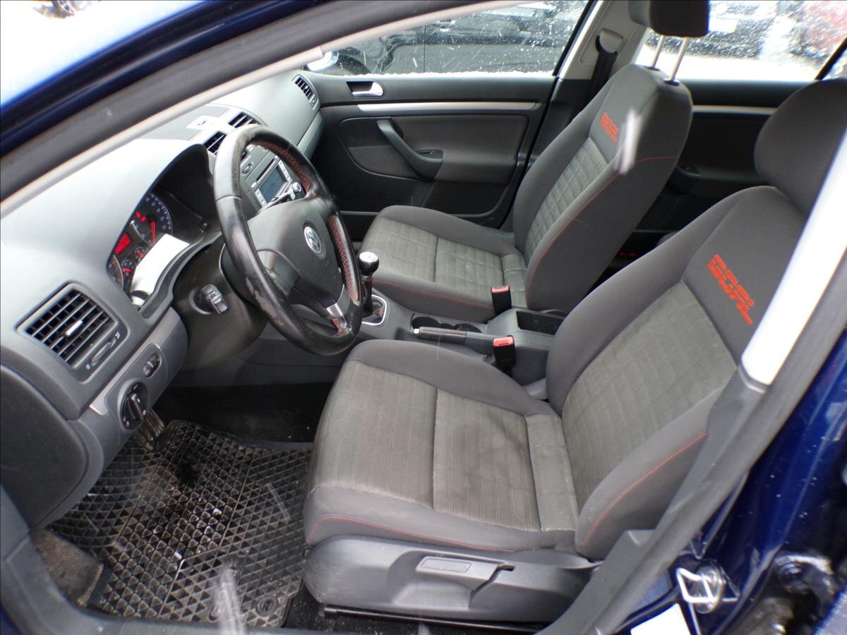 Volkswagen Golf Hatchback 1,4 l 59 kw