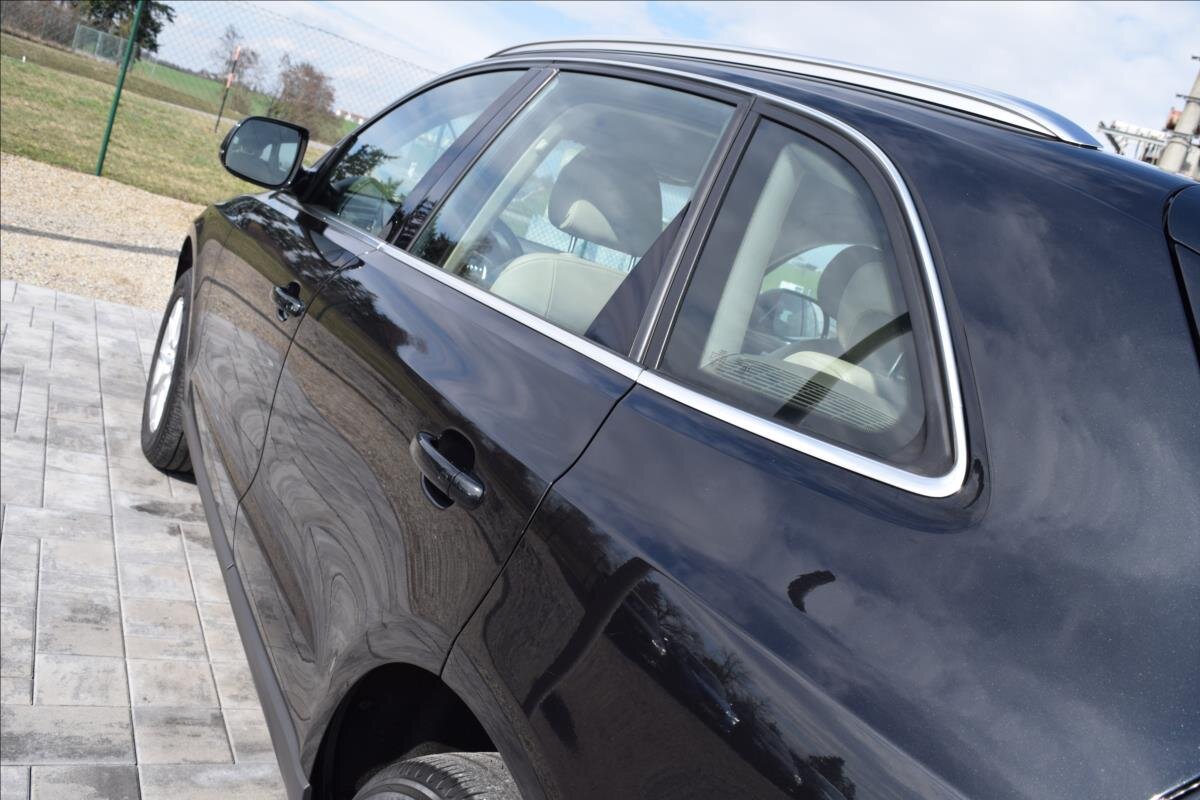 Audi Q5 SUV / Terénní 2,0 l 105 kw