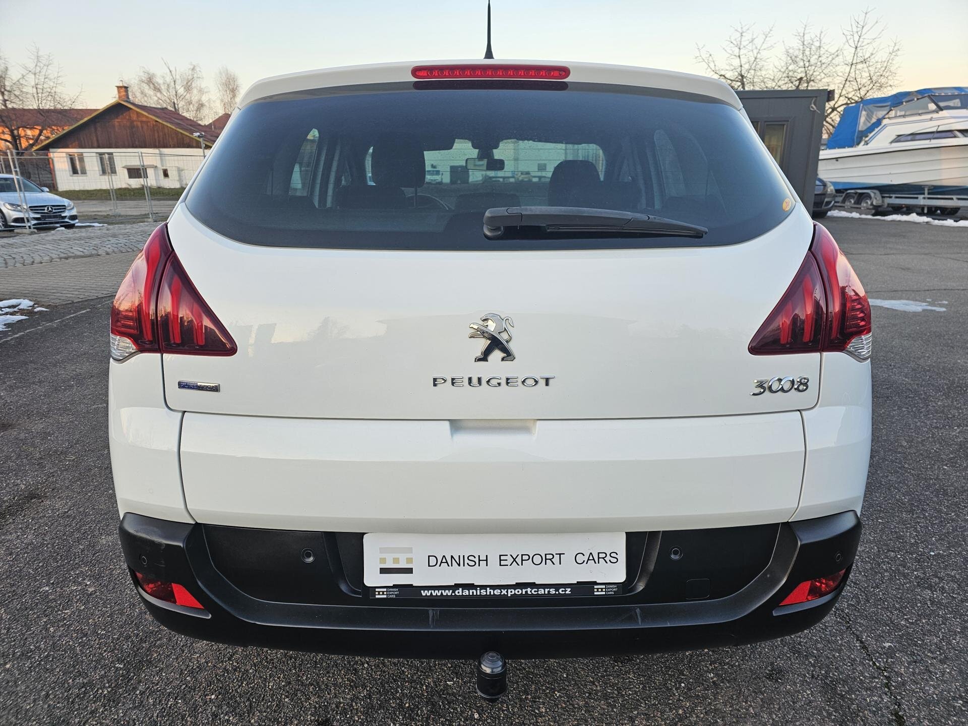 Peugeot 3008 SUV 1,2 l 96 kw