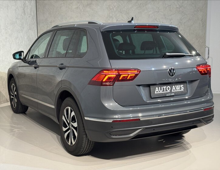 Volkswagen Tiguan SUV 1,5 l 110 kw