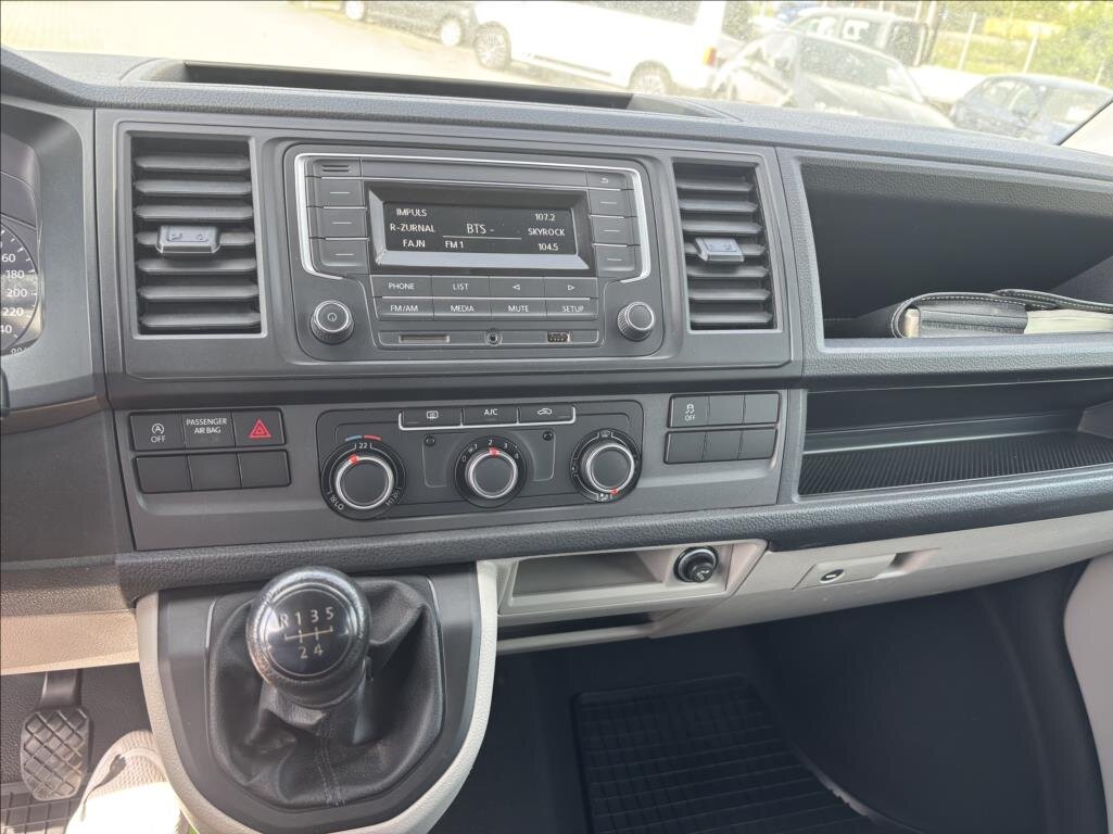 Volkswagen Transporter Valník 2,0 l 75 kw