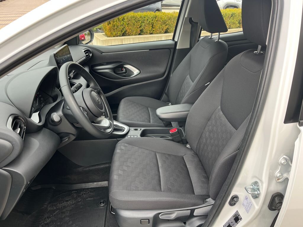 Toyota Yaris Hatchback 1,5 l 68 kw