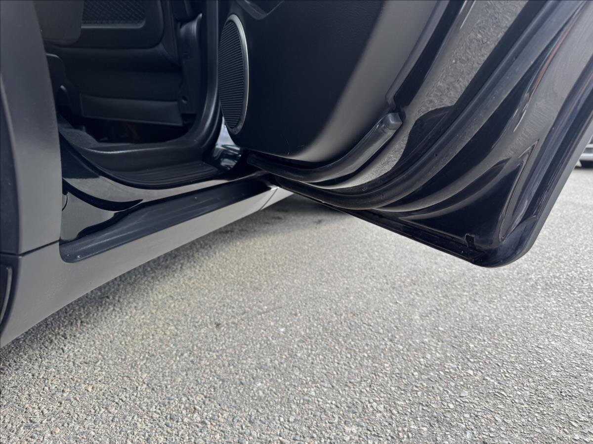 Chevrolet Captiva SUV / Terénní 2,2 l 120 kw