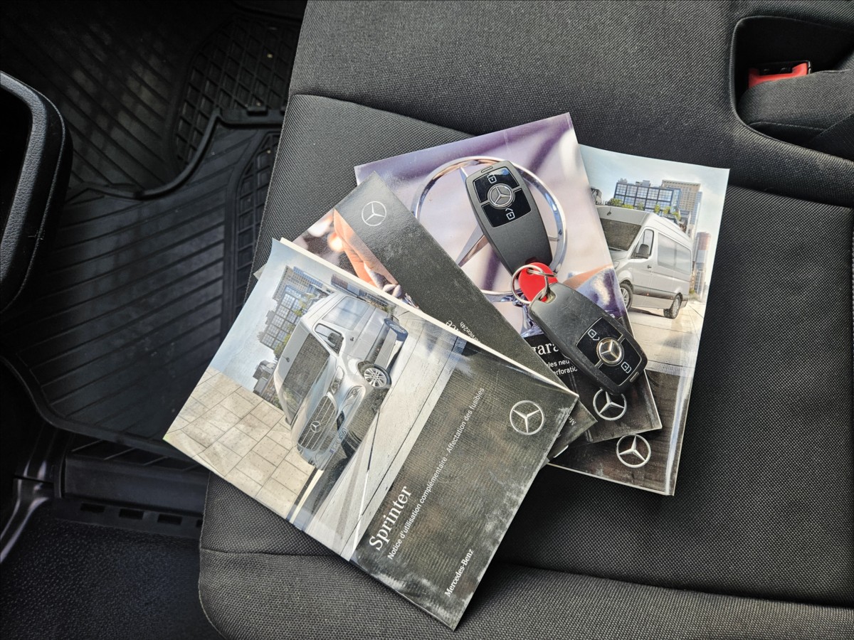 Mercedes-Benz Sprinter