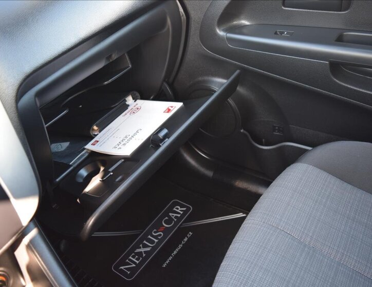 KIA Venga Kombi 1,4 l 66 kw