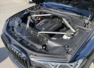 BMW X7 SUV / Terénní 3,0 l 195 kw