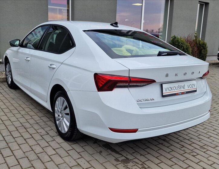 Škoda Octavia Liftback 999,0 81 kw