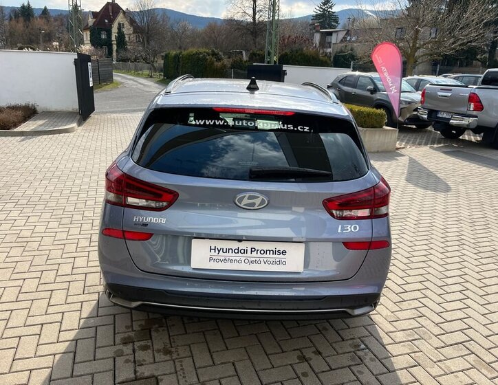 Hyundai i30 Kombi 998,0 73 kw