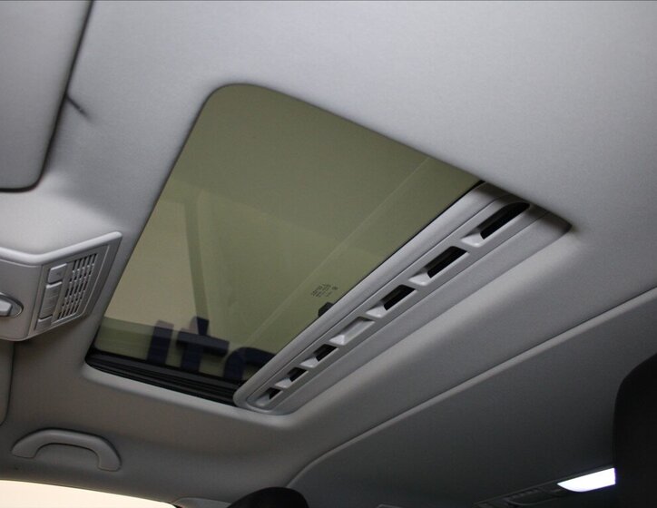 Volkswagen Multivan MPV 2,0 l 150 kw