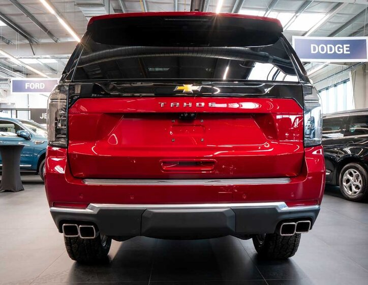 Chevrolet Tahoe SUV 6,2 l 313 kw