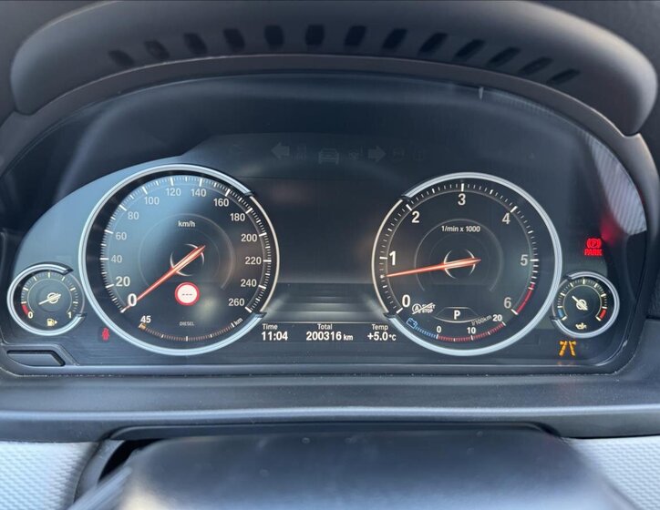 BMW Řada 5 Kombi 3,0 l 230 kw