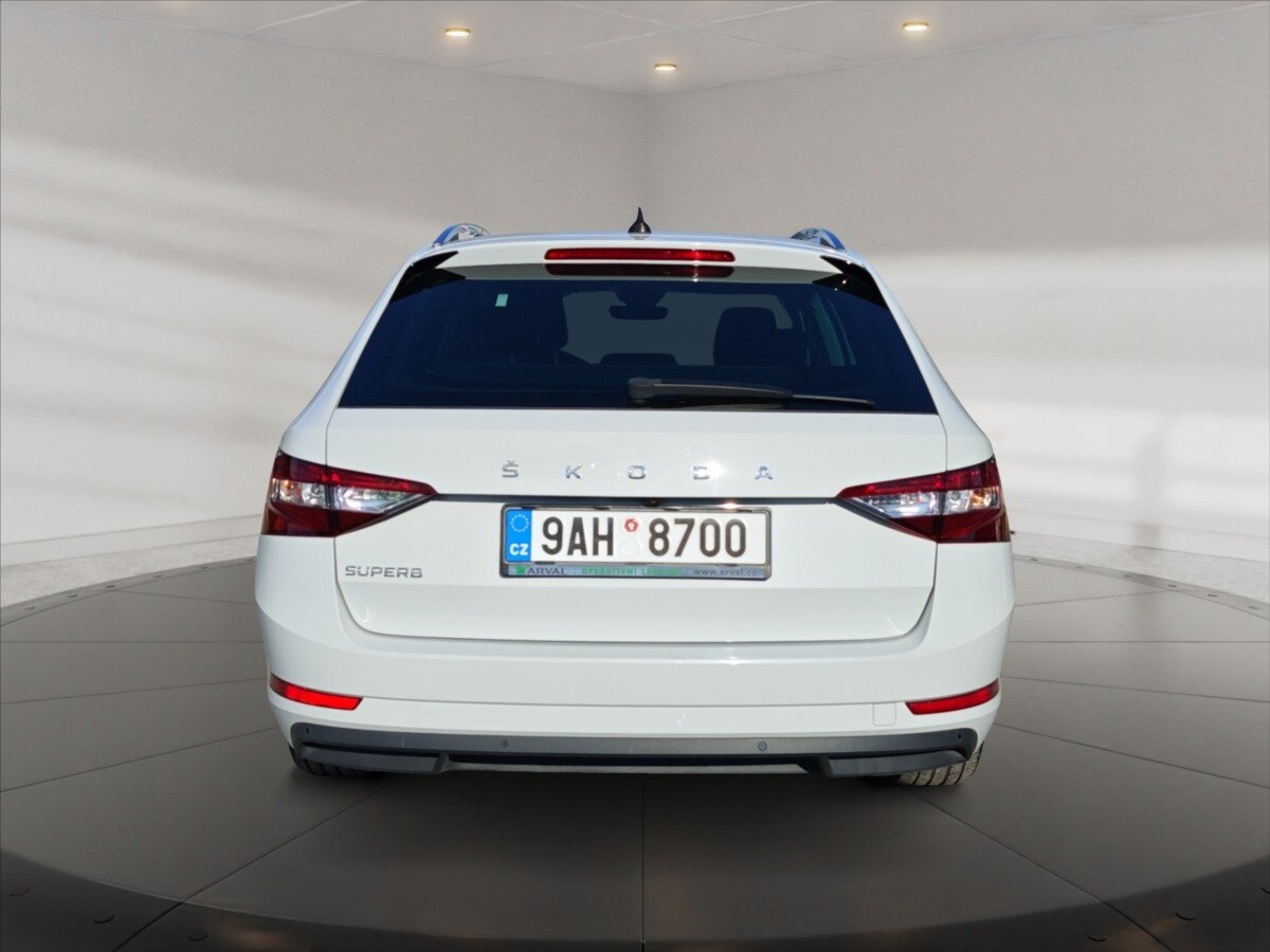 Škoda Superb