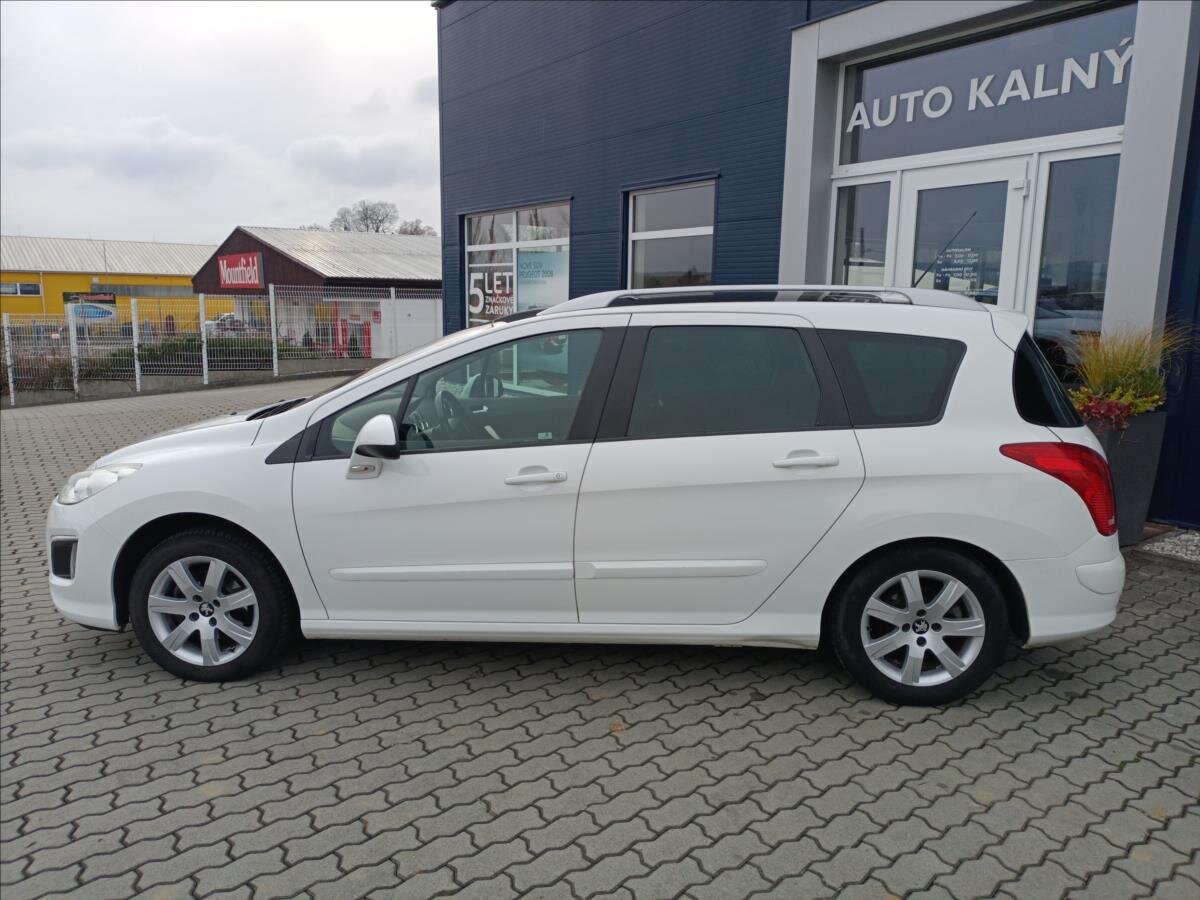 Peugeot 308 Kombi 1,6 l 686 kw