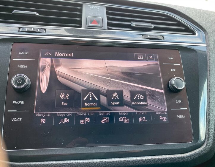 Mercedes-Benz Třídy V MPV 2,0 l 176 kw