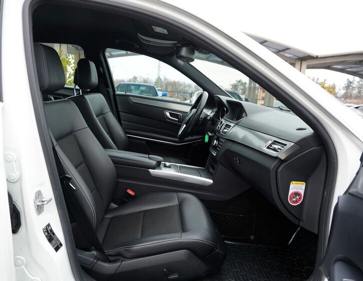 Mercedes-Benz Třídy E Sedan 2,1 l 125 kw