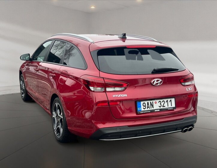 Hyundai i30 Kombi 998,0 88 kw