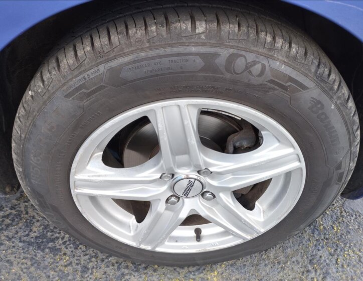 KIA Rio Hatchback 1,2 l 62 kw