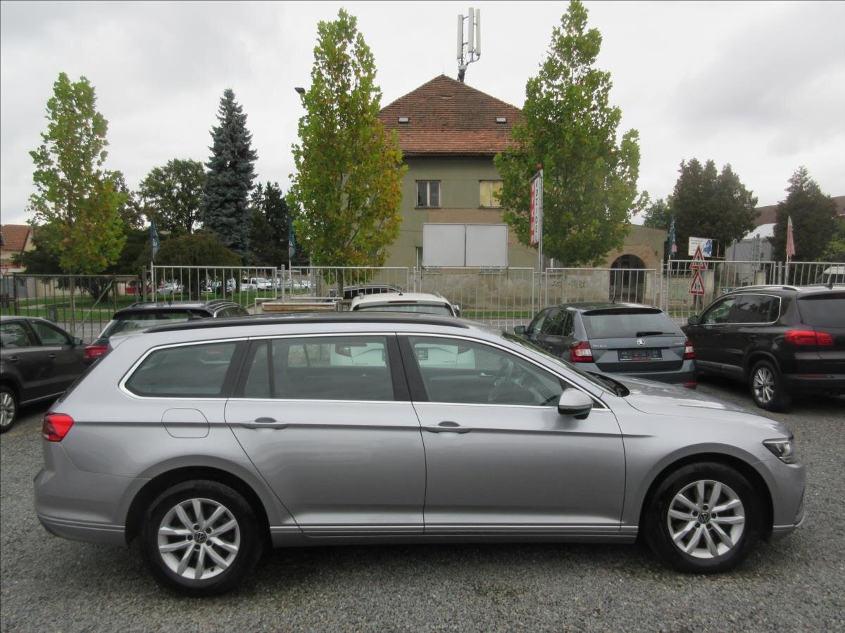 Volkswagen Passat Kombi 2,0 l 110 kw