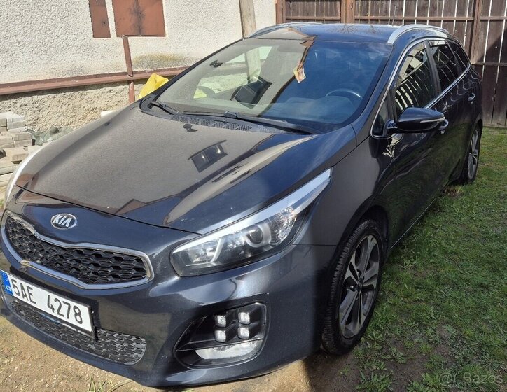 KIA Ceed SUV / Terénní 0,0 100 kw