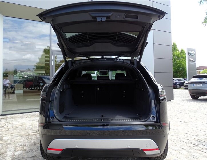 Land Rover Range Rover Velar SUV / Terénní 2,0 l 150 kw