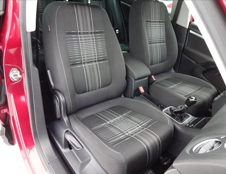 Volkswagen Tiguan SUV 1,4 l 92 kw