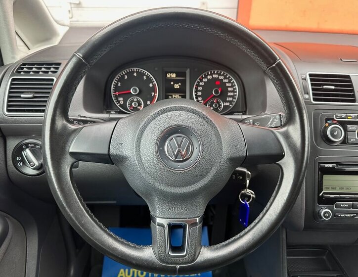 Volkswagen Touran MPV 1,2 l 77 kw