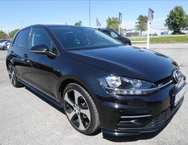 Volkswagen Golf 41