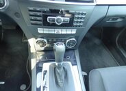 Mercedes-Benz Třídy C Sedan / Limuzína 2,1 l 88 kw