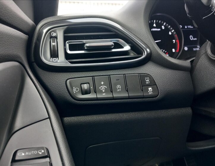 Hyundai i30 Hatchback 1,5 l 117 kw