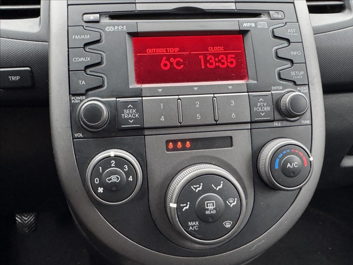 KIA Soul Hatchback 1,6 l 94 kw