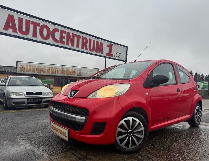 Peugeot 107 Hatchback 998,0 50 kw