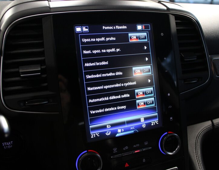 Renault Koleos SUV / Terénní 2,0 l 140 kw