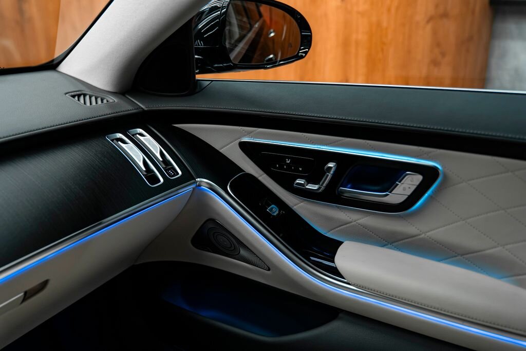 Mercedes-Benz Třídy S Sedan 4,0 l 370 kw