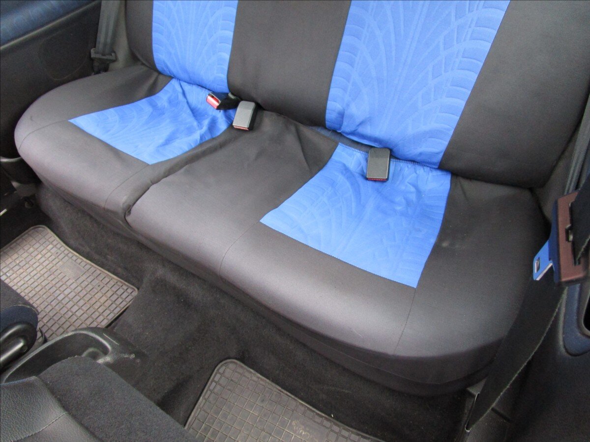 Peugeot 206 Hatchback 1,1 l 44 kw