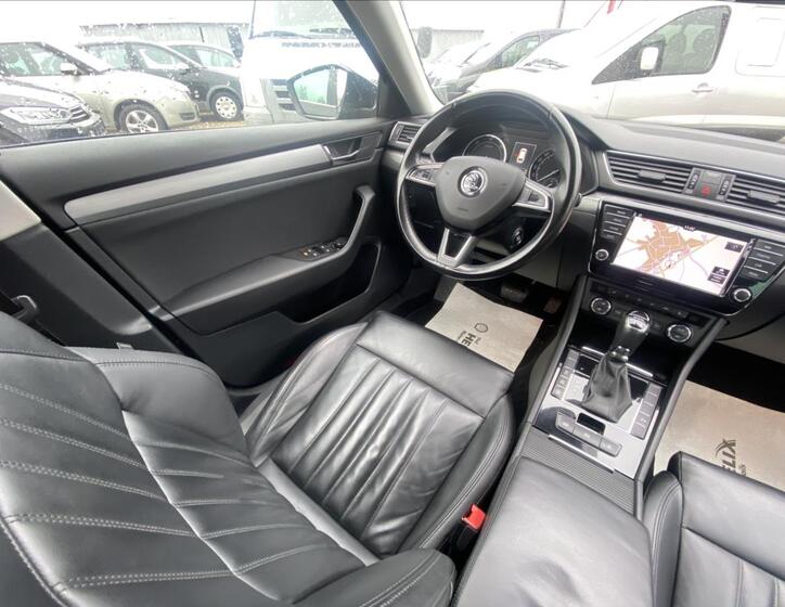 Škoda Superb 25