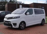 Toyota ProAce Verso 1