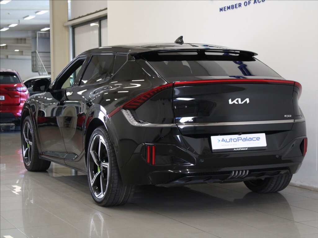KIA EV6 SUV / Terénní 10,0 430 kw