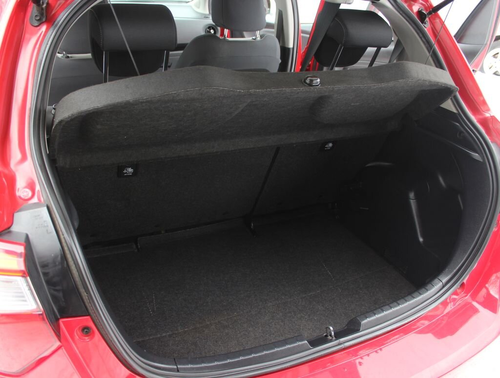 Toyota Yaris Hatchback 1,5 l 82 kw