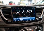 Chrysler Pacifica MPV 3,6 l 221 kw