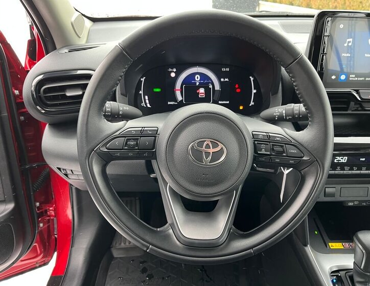 Toyota Yaris Cross SUV 1,5 l 68 kw