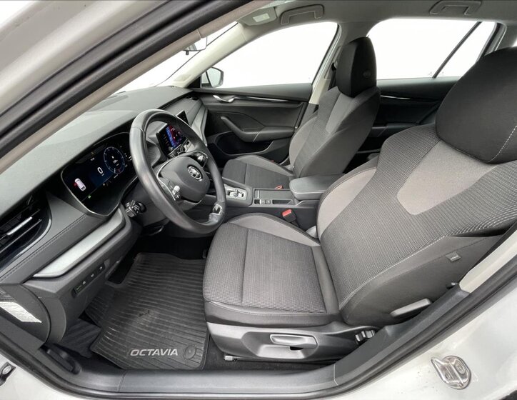Škoda Octavia Kombi 2,0 l 85 kw