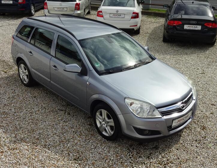 Opel Astra 1