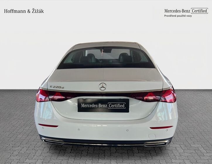 Mercedes-Benz Třídy E 6