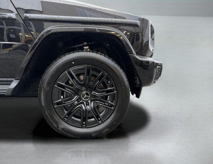 Mercedes-Benz Třídy G SUV 0,0 432 kw